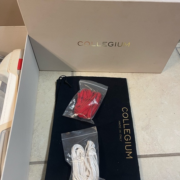 Collegium Devastator Low - Platinum Suede - Picture 3 of 11